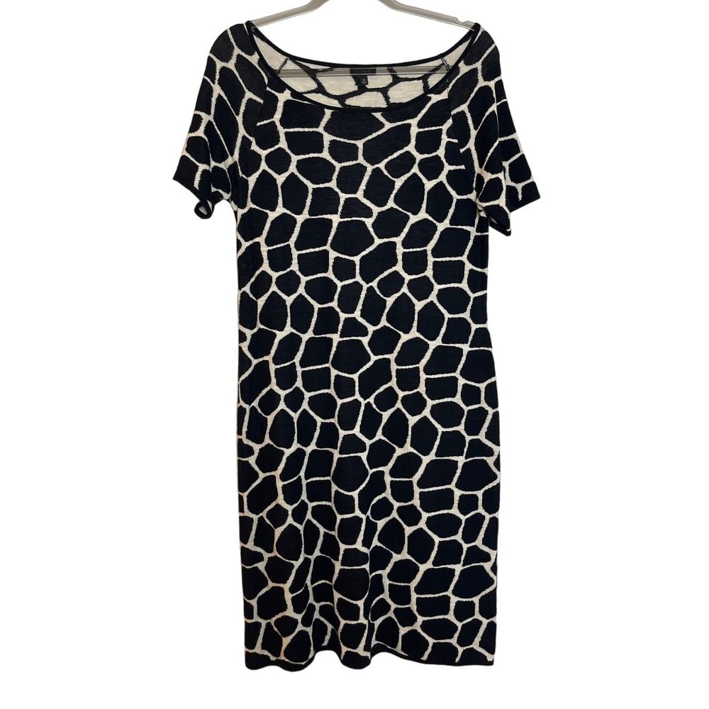 Talbots Giraffe Print Short Sleeve Sweater Dress Size M Black White Wool Blend